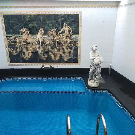 Villa Versalles *